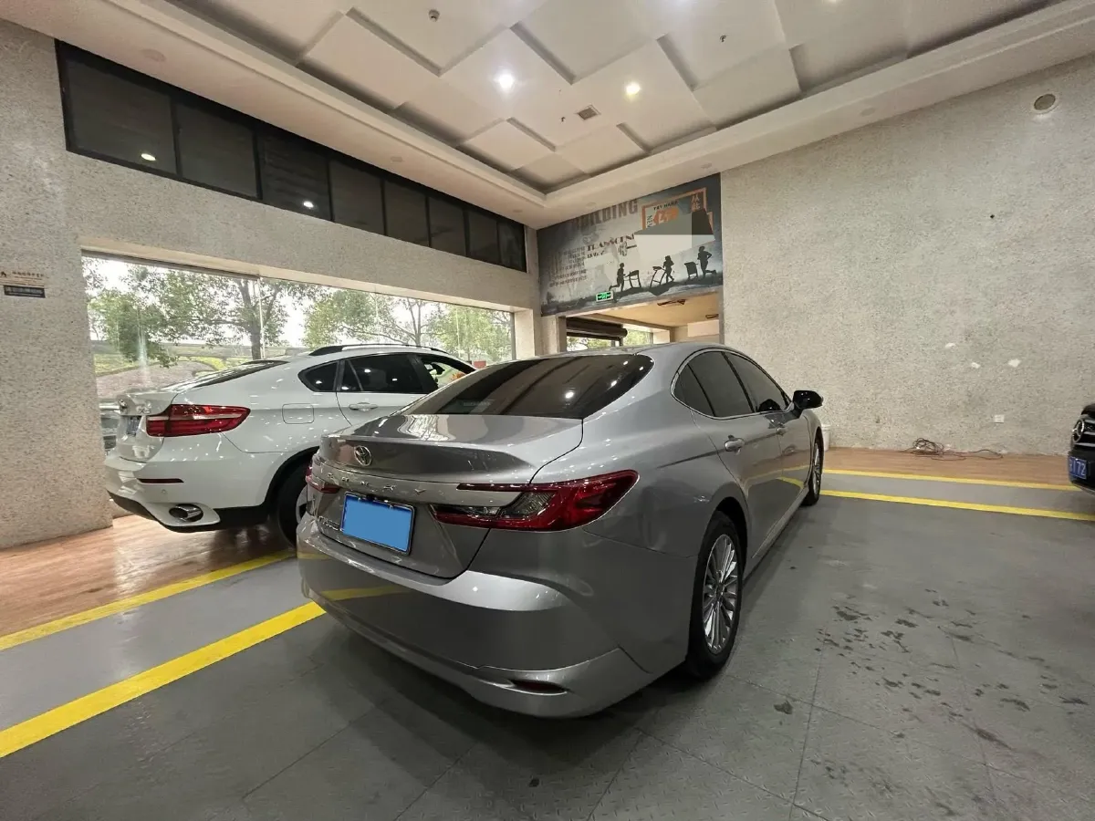 2024 Toyota Camry 2.0L 173HP L4 CVT,autocango,china used car exporter,china ev exporter,chinese used car exporter,chinese used ev exporter