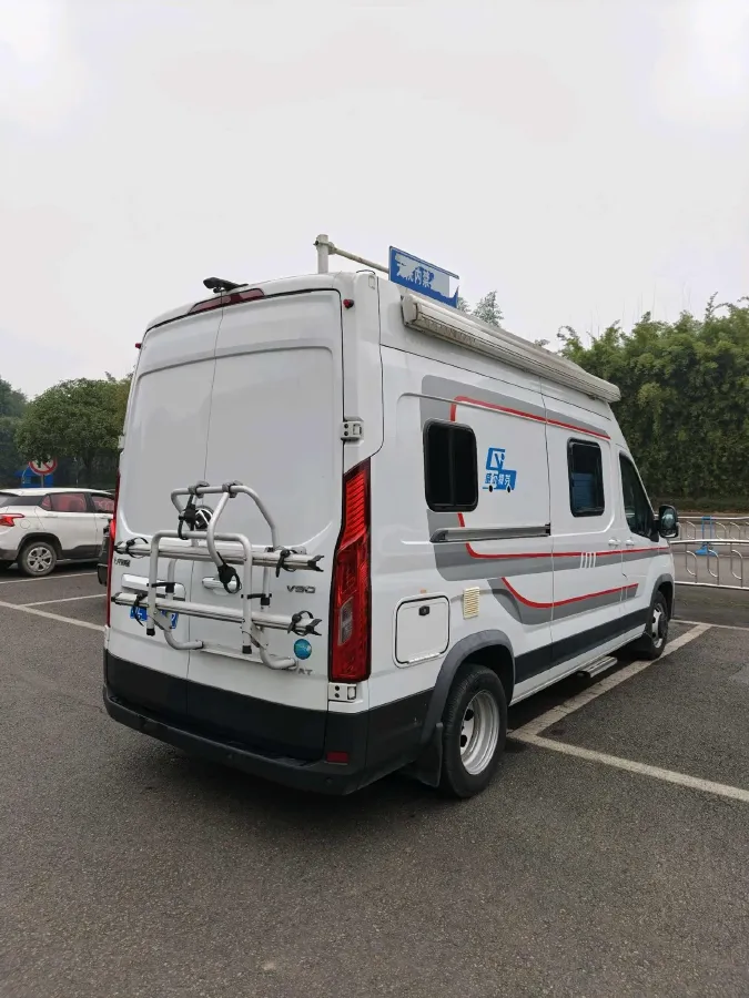 2008 BMW 1 Series 2.0L 156HP L4 6AT,autocango,china used car exporter,china ev exporter,chinese used car exporter,chinese used ev exporter