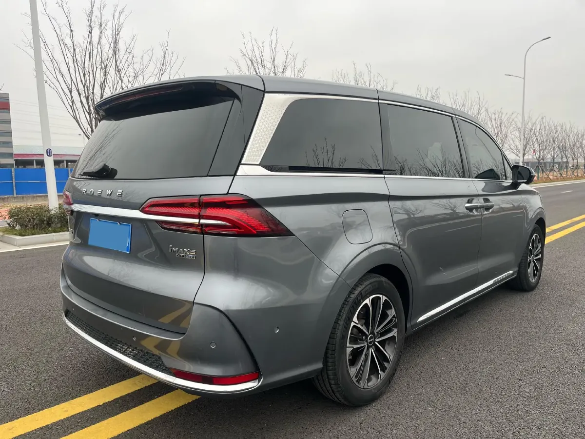 2022 Roewe iMAX8 2.0T 234HP L4 8AT,autocango,china used car exporter,china ev exporter,chinese used car exporter,chinese used ev exporter