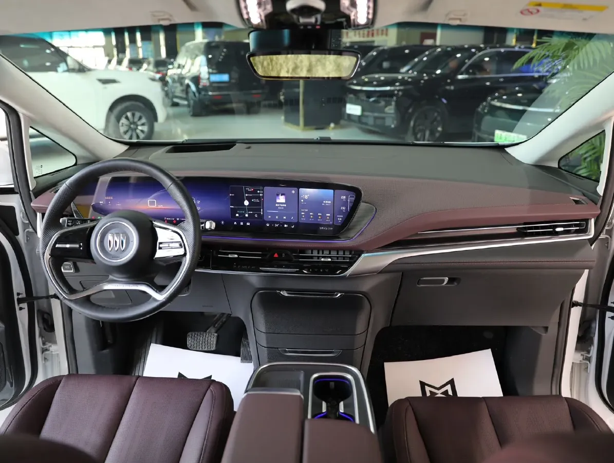 2023 Buick Century 2.0T 237HP L4 9AT,autocango,china used car exporter,china ev exporter,chinese used car exporter,chinese used ev exporter