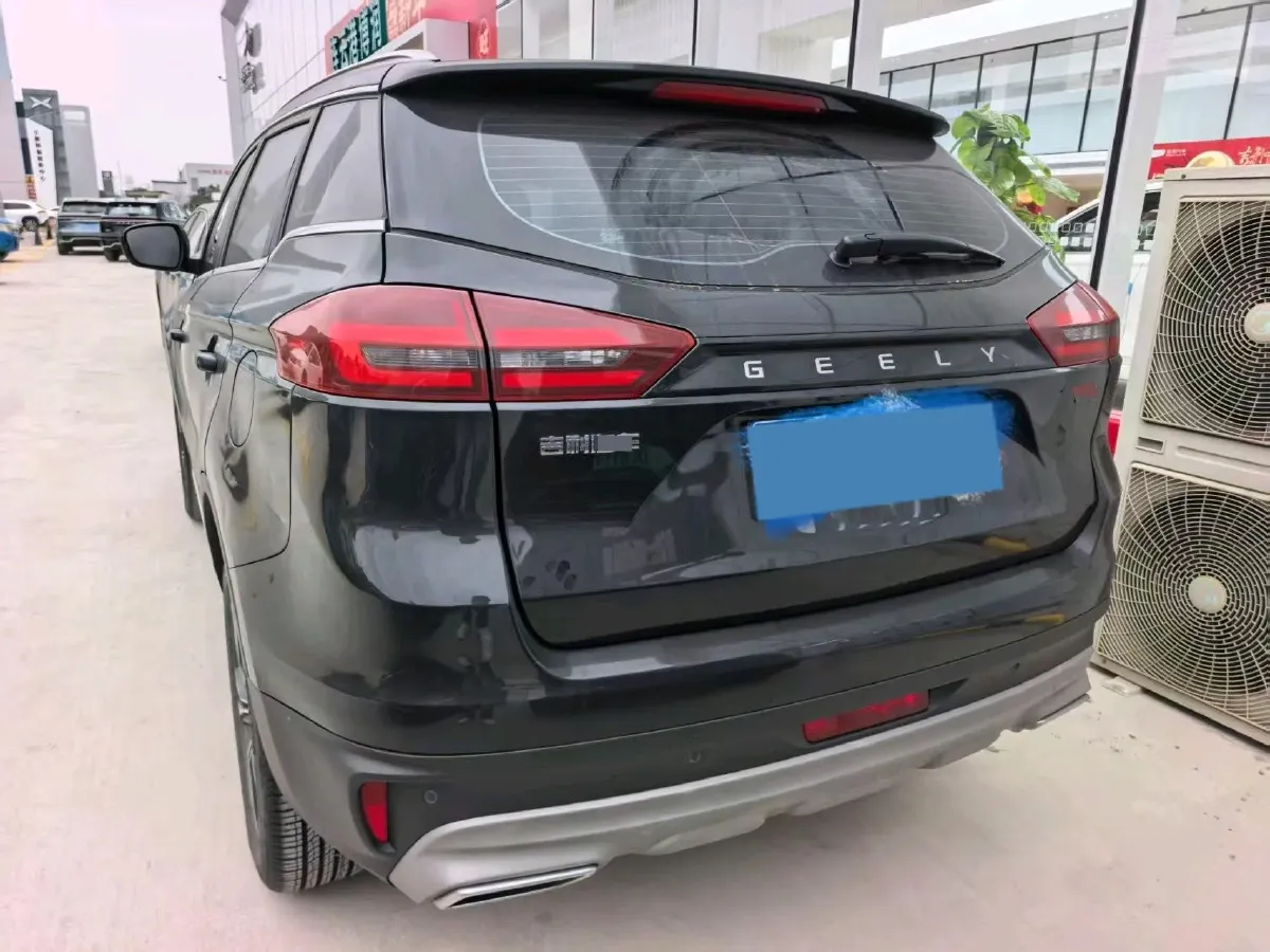 2022 Geely Azkarra 1.8T 184HP L4 7DCT,autocango,china used car exporter,china ev exporter,chinese used car exporter,chinese used ev exporter