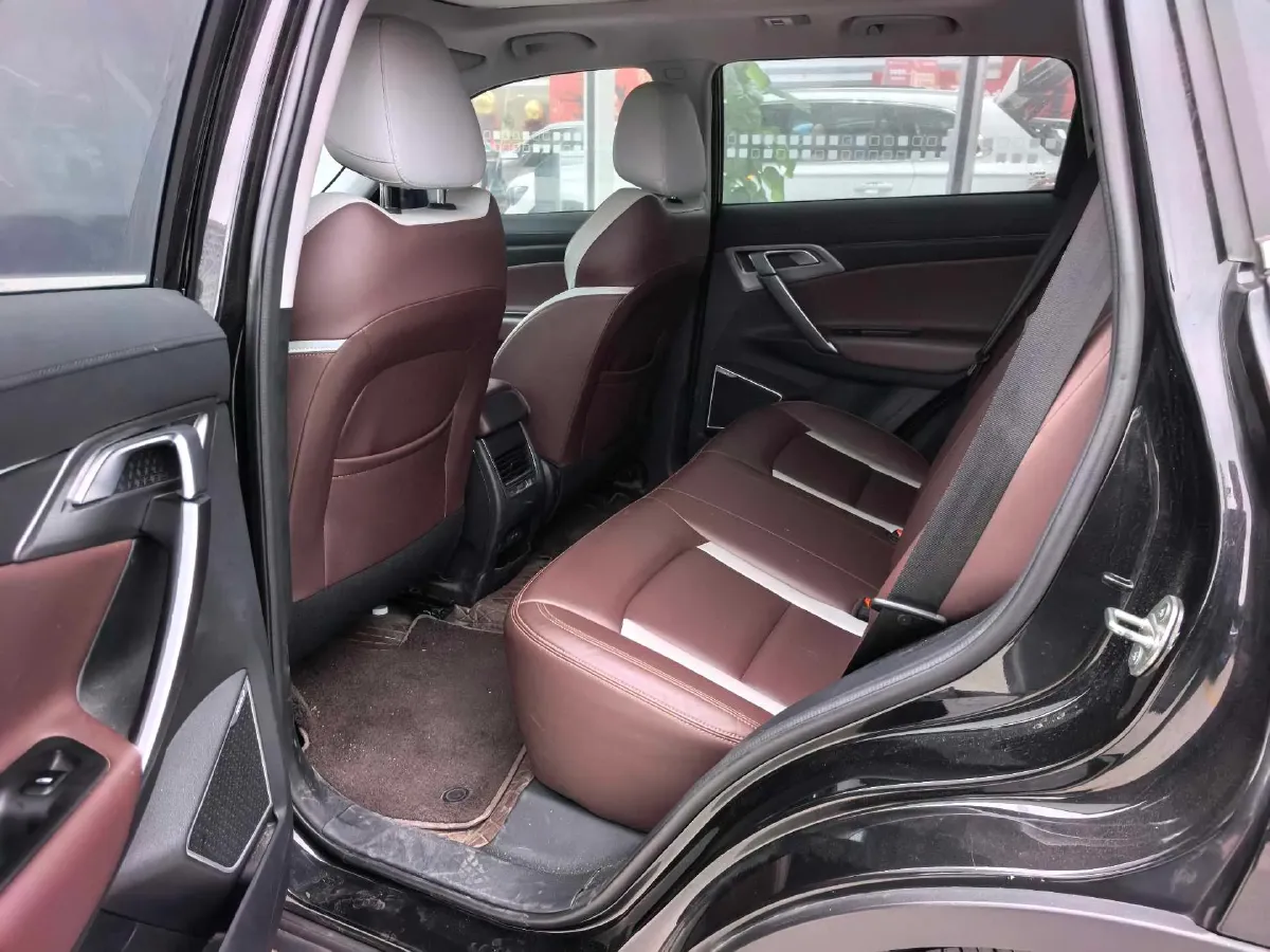 2022 Geely Azkarra 1.8T 184HP L4 7DCT,autocango,china used car exporter,china ev exporter,chinese used car exporter,chinese used ev exporter