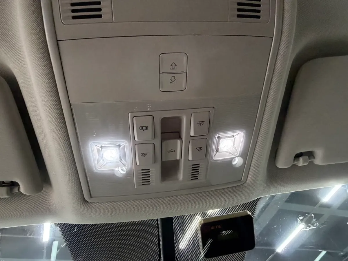 2022 Ford Transit 2.0T 202HP L4 6AT,autocango,china used car exporter,china ev exporter,chinese used car exporter,chinese used ev exporter