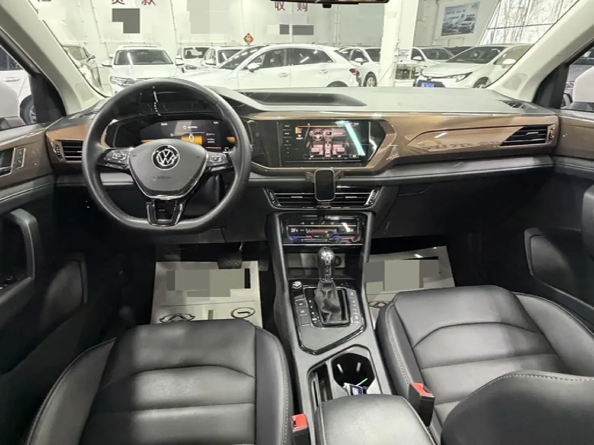 2022 Ford Transit 2.0T 202HP L4 6AT,autocango,china used car exporter,china ev exporter,chinese used car exporter,chinese used ev exporter