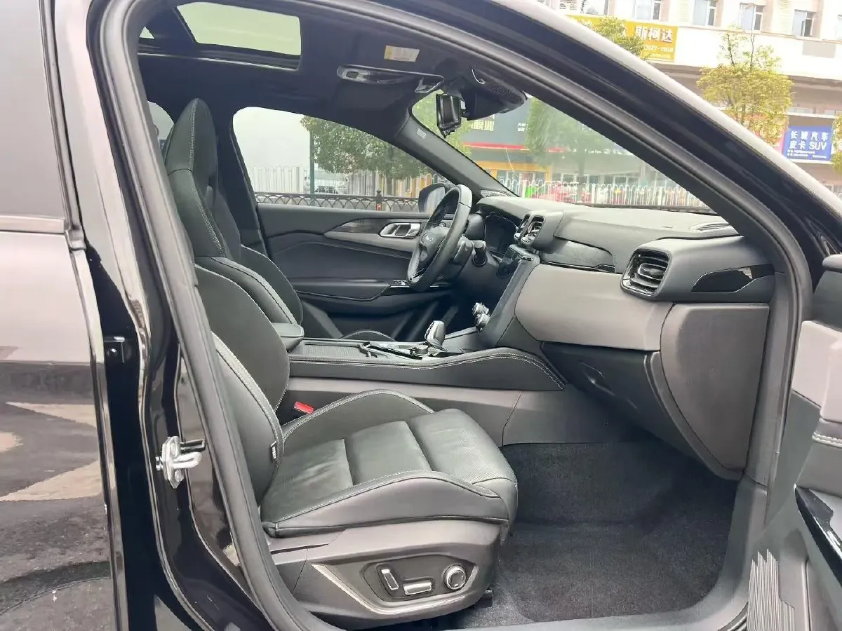 2022 LYNK&CO 03 1.5T 180HP L3 7DCT,autocango,china used car exporter,china ev exporter,chinese used car exporter,chinese used ev exporter