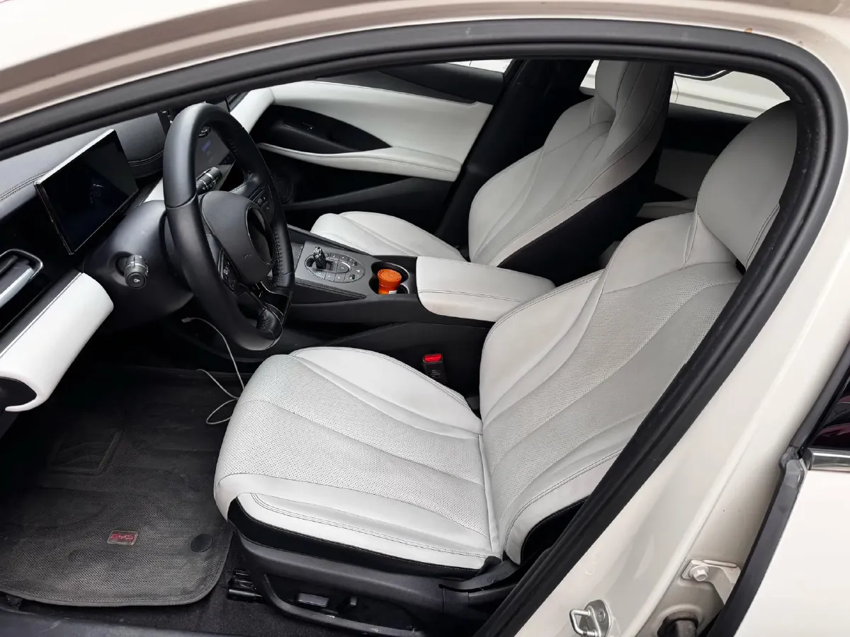 2024 BYD Seal 06 1.5L 101HP L4 E-CVT PHEV 15.87KWH,autocango,china used car exporter,china ev exporter,chinese used car exporter,chinese used ev exporter