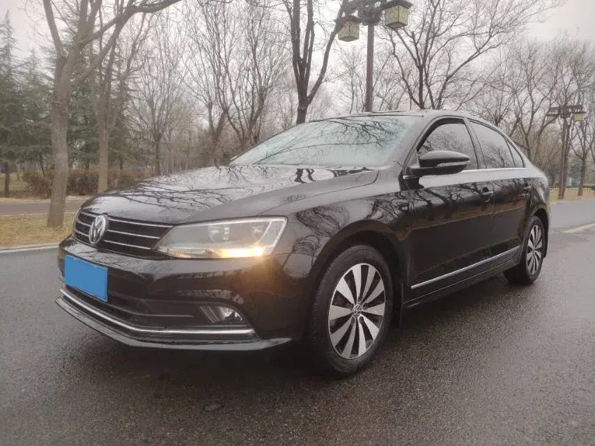 2018 KingLong KaiTe 2.3T 110HP L4 5MT