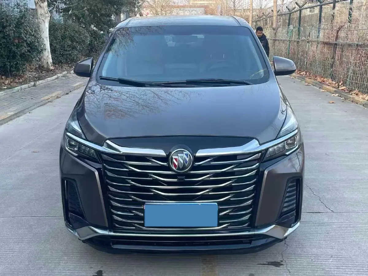 2023 Buick GL8 2.0T 237HP L4 9AT,autocango,china used car exporter,china ev exporter,chinese used car exporter,chinese used ev exporter