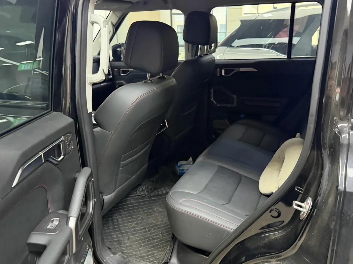 2023 Jetour Traveller 1.5T 184HP L4 7DCT,autocango,china used car exporter,china ev exporter,chinese used car exporter,chinese used ev exporter