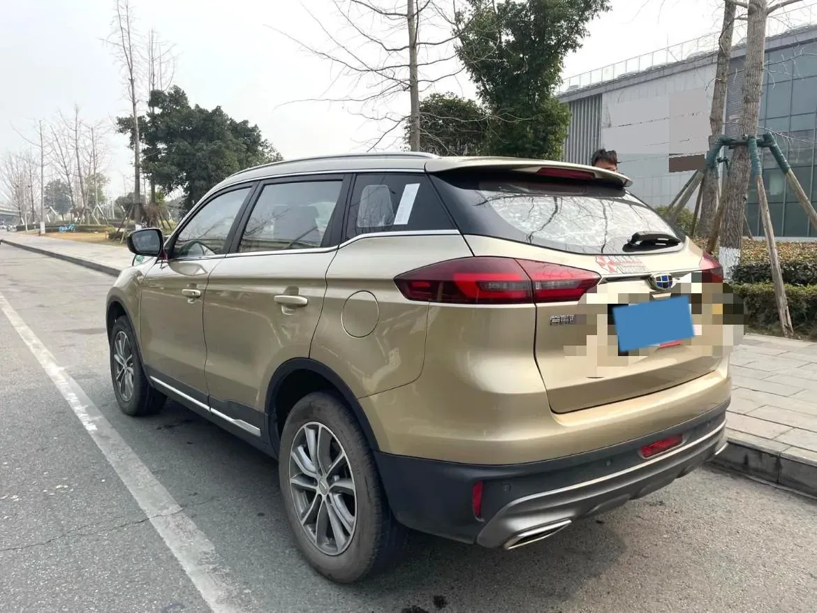 2018 Geely Azkarra 2.0L 141HP L4 6MT,autocango,china used car exporter,china ev exporter,chinese used car exporter,chinese used ev exporter