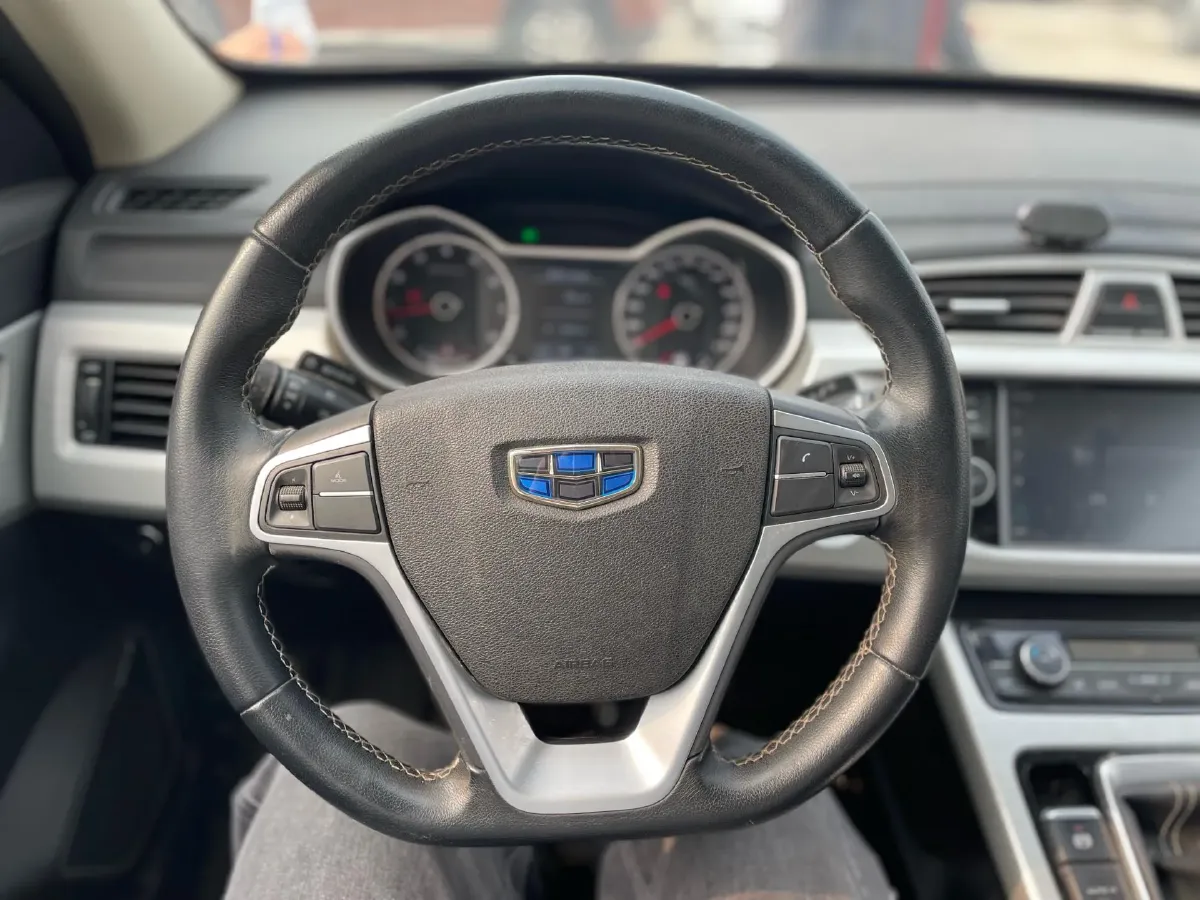 2018 Geely Azkarra 2.0L 141HP L4 6MT,autocango,china used car exporter,china ev exporter,chinese used car exporter,chinese used ev exporter