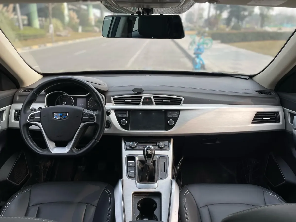 2018 Geely Azkarra 2.0L 141HP L4 6MT,autocango,china used car exporter,china ev exporter,chinese used car exporter,chinese used ev exporter