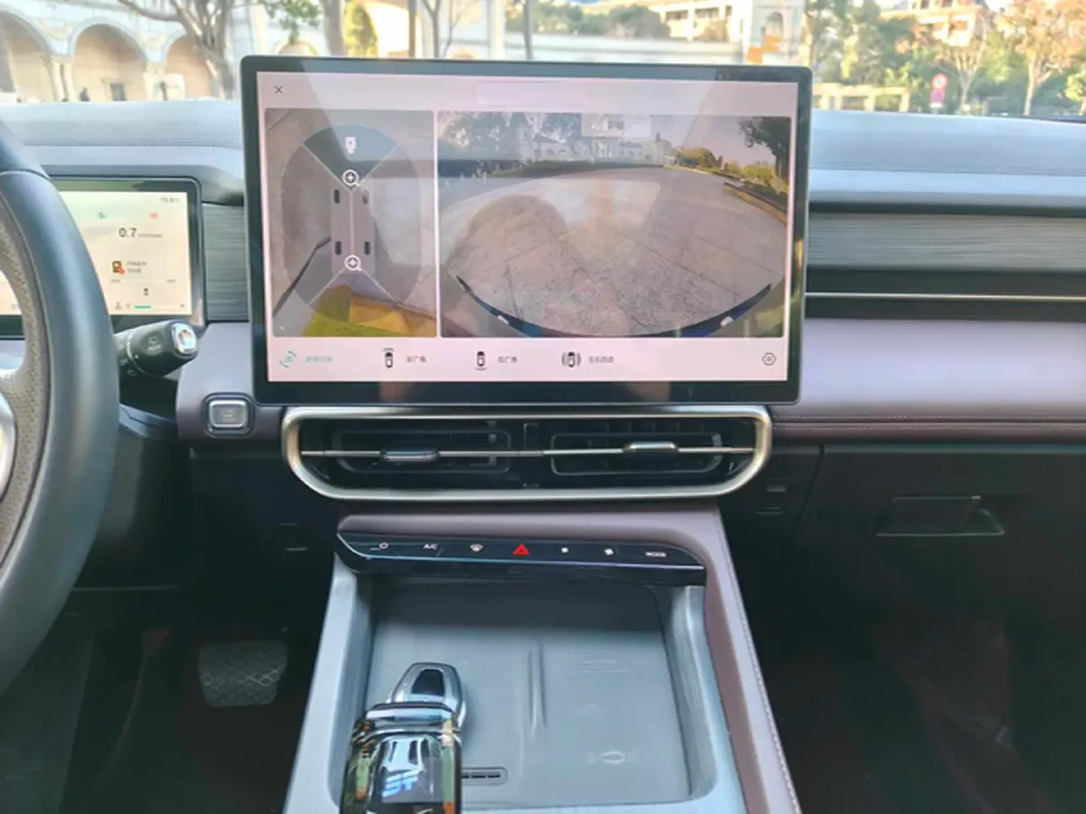 2024 Jetour X90 PRO 2.0T 254HP L4 7DCT,autocango,china used car exporter,china ev exporter,chinese used car exporter,chinese used ev exporter