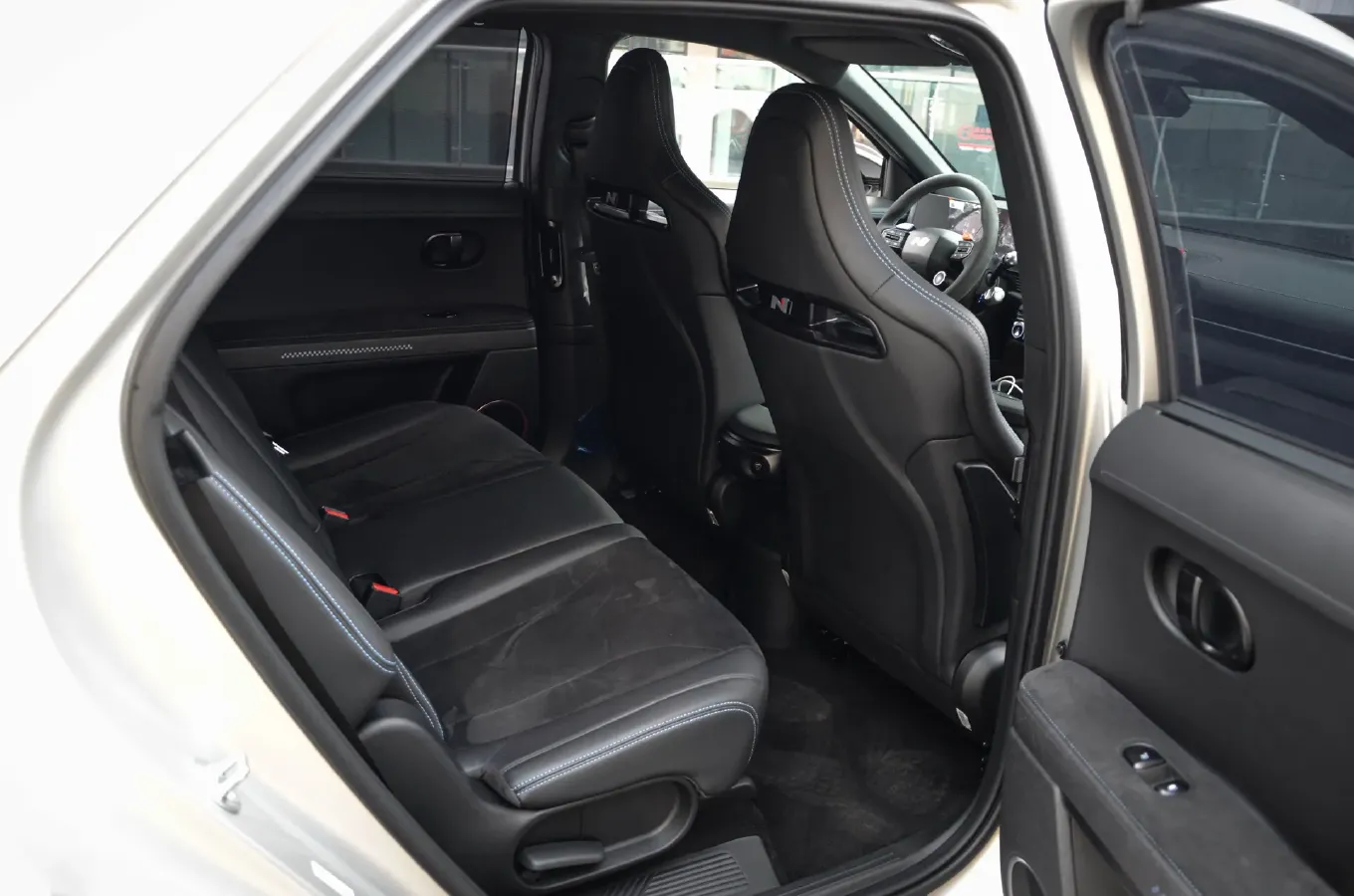 2024 Hyundai IONIQ 5 N BEV 83.3KWH,autocango,china used car exporter,china ev exporter,chinese used car exporter,chinese used ev exporter