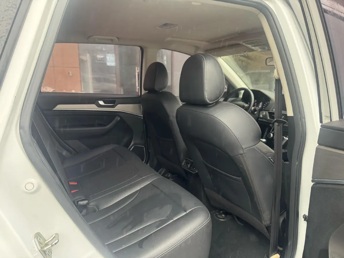 2019 Haval H6 1.5T 150HP L4 7DCT,autocango,china used car exporter,china ev exporter,chinese used car exporter,chinese used ev exporter