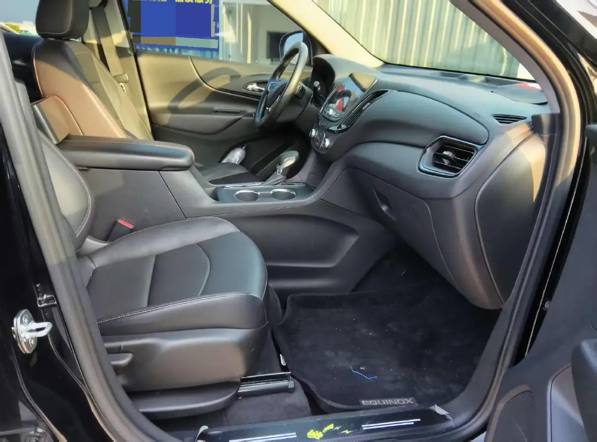 2021 Chevrolet Equinox 1.5T 169HP L4 6AT,autocango,china used car exporter,china ev exporter,chinese used car exporter,chinese used ev exporter