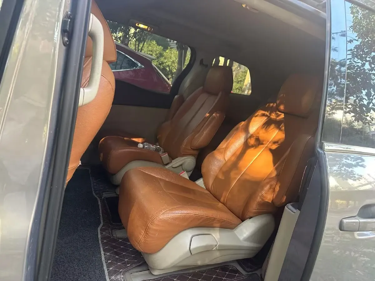 2018 Buick GL8 2.0T 260HP L4 6AT,autocango,china used car exporter,china ev exporter,chinese used car exporter,chinese used ev exporter