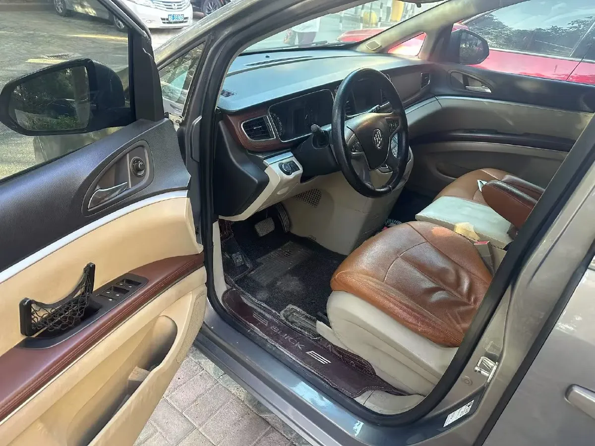 2018 Buick GL8 2.0T 260HP L4 6AT,autocango,china used car exporter,china ev exporter,chinese used car exporter,chinese used ev exporter