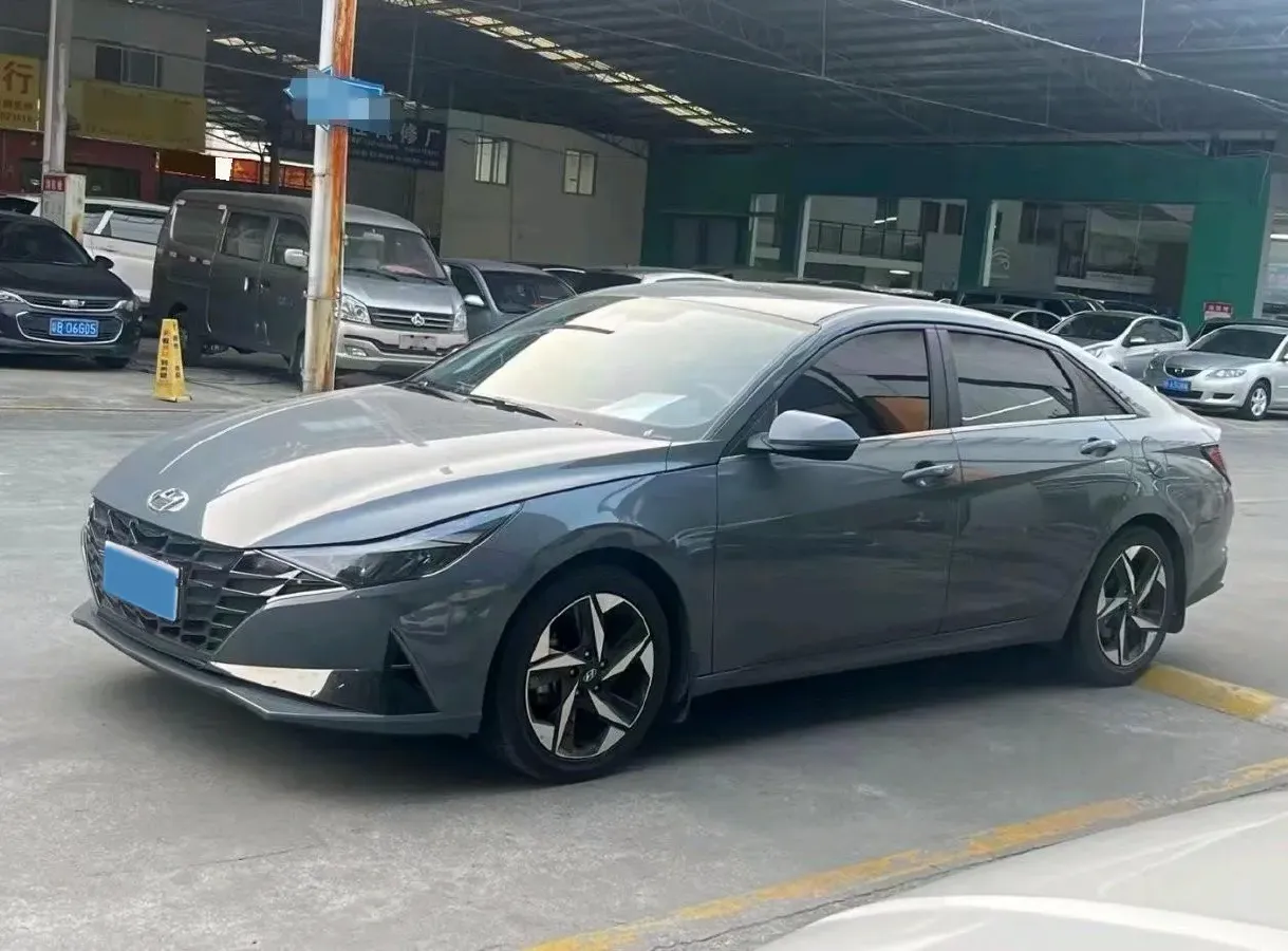 2021 Hyundai Elantra 1.5L 115HP L4 CVT,autocango,china used car exporter,china ev exporter,chinese used car exporter,chinese used ev exporter