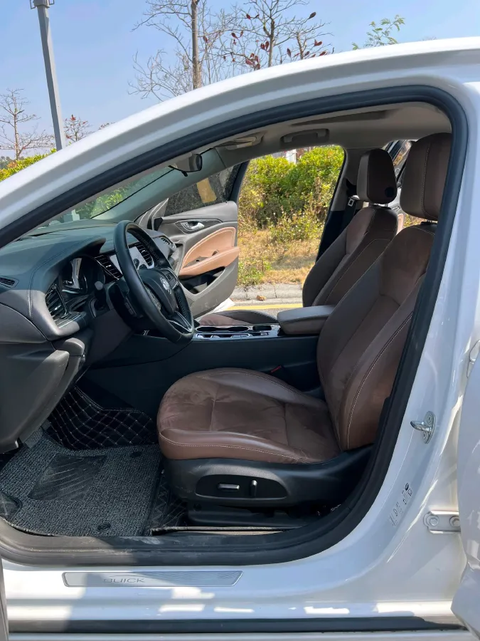 2020 Buick Regal 1.5T 169HP L4 9AT,autocango,china used car exporter,china ev exporter,chinese used car exporter,chinese used ev exporter