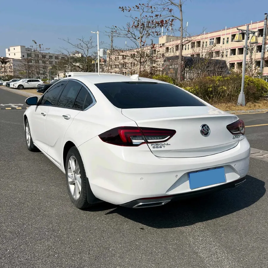 2020 Buick Regal 1.5T 169HP L4 9AT,autocango,china used car exporter,china ev exporter,chinese used car exporter,chinese used ev exporter