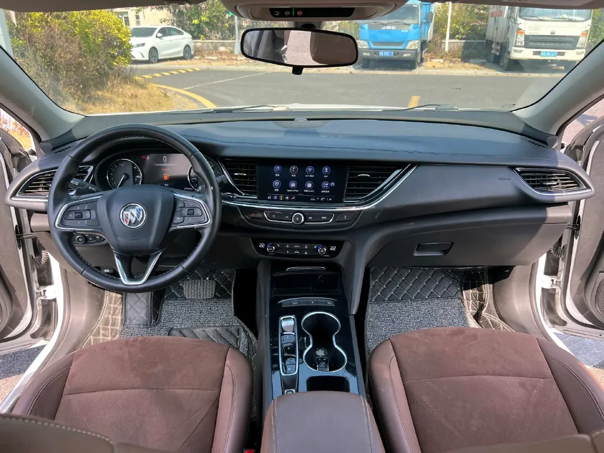 2020 Buick Regal 1.5T 169HP L4 9AT,autocango,china used car exporter,china ev exporter,chinese used car exporter,chinese used ev exporter