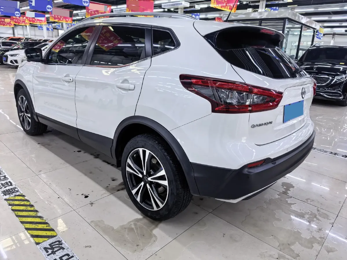 2023 Nissan Qashqai 2.0L 151HP L4 CVT,autocango,china used car exporter,china ev exporter,chinese used car exporter,chinese used ev exporter