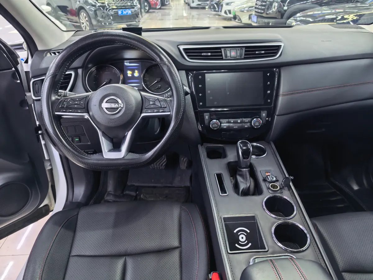 2023 Nissan Qashqai 2.0L 151HP L4 CVT,autocango,china used car exporter,china ev exporter,chinese used car exporter,chinese used ev exporter