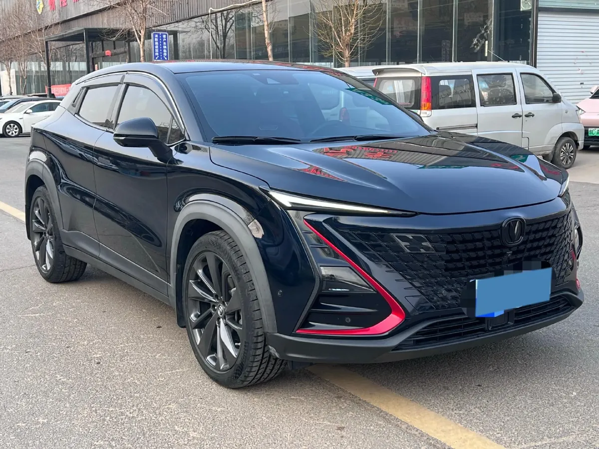2020 ChangAn UNI-T 1.5T 180HP L4 7DCT,autocango,china used car exporter,china ev exporter,chinese used car exporter,chinese used ev exporter