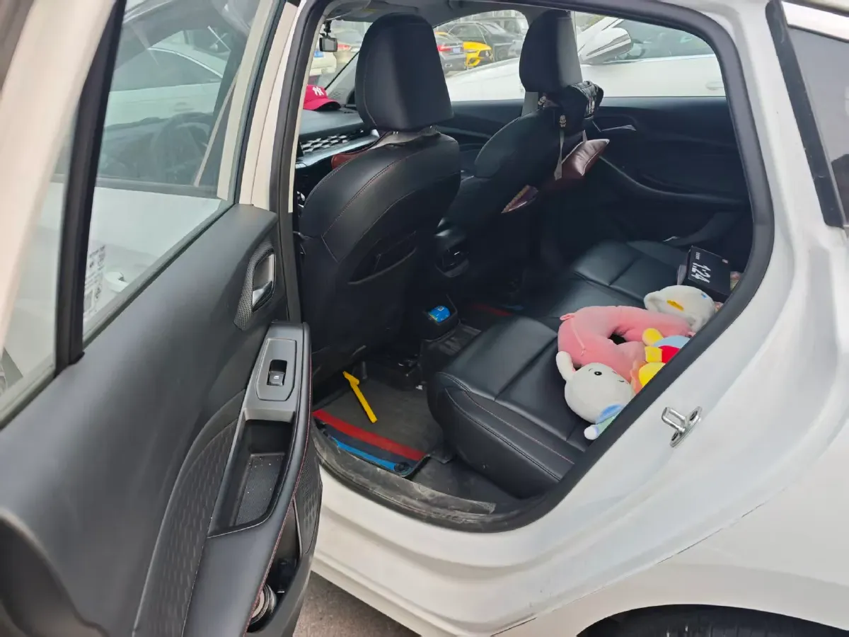 2023 MG 5 1.5L 129HP L4 CVT,autocango,china used car exporter,china ev exporter,chinese used car exporter,chinese used ev exporter