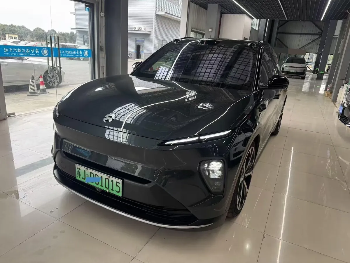 2024 Porsche Macan All-Electric BEV 100KWH,autocango,china used car exporter,china ev exporter,chinese used car exporter,chinese used ev exporter