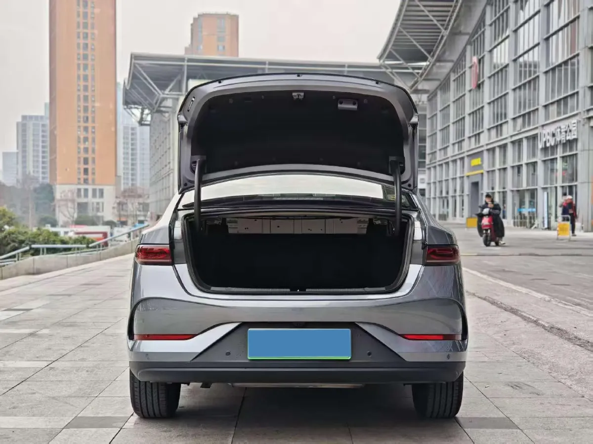 2025 BYD Qin Plus 1.5L 101HP L4 E-CVT PHEV 15.8KWH,autocango,china used car exporter,china ev exporter,chinese used car exporter,chinese used ev exporter