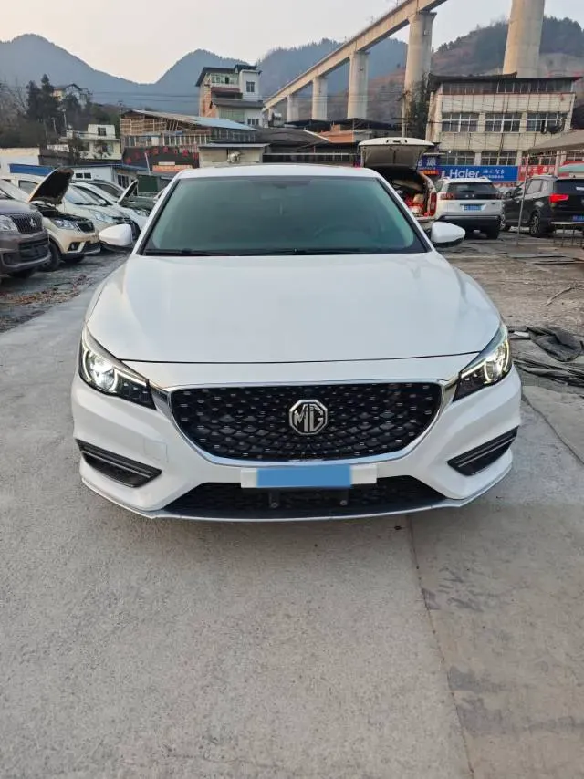 2019 MAXUS D60 1.5T 169HP L4 7DCT,autocango,china used car exporter,china ev exporter,chinese used car exporter,chinese used ev exporter