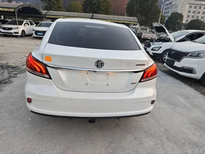 2019 MAXUS D60 1.5T 169HP L4 7DCT,autocango,china used car exporter,china ev exporter,chinese used car exporter,chinese used ev exporter
