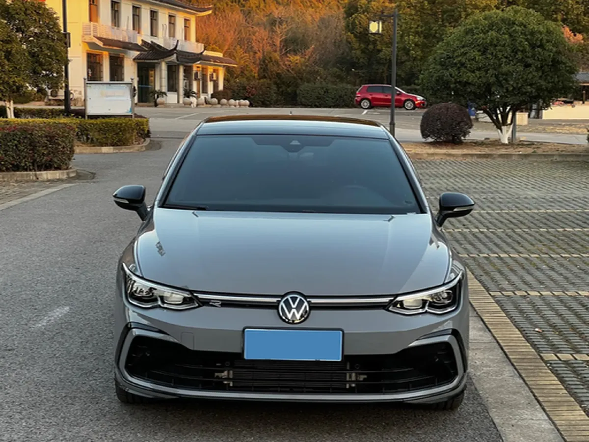 2023 Volkswagen Golf 1.4T 150HP L4 7DCT,autocango,china used car exporter,china ev exporter,chinese used car exporter,chinese used ev exporter