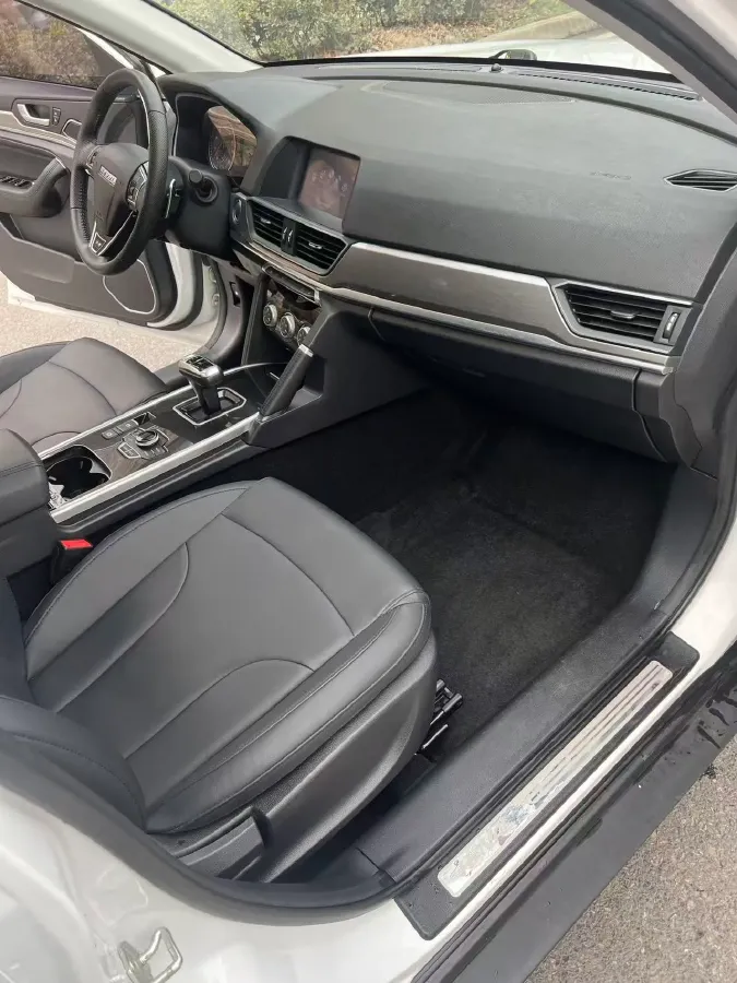 2018 Haval H6 1.5T 150HP L4 7DCT,autocango,china used car exporter,china ev exporter,chinese used car exporter,chinese used ev exporter