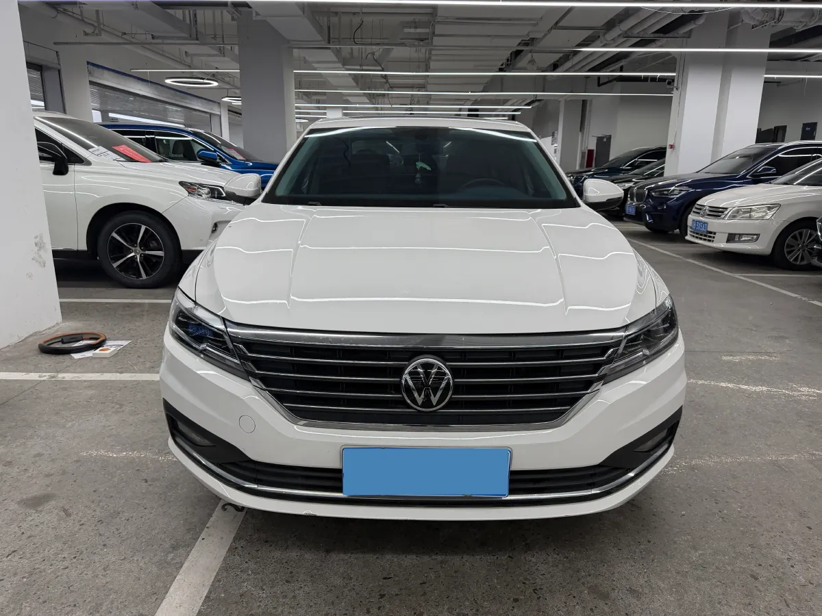 2022 Volkswagen Sagitar 1.2T 116HP L4 7DCT,autocango,china used car exporter,china ev exporter,chinese used car exporter,chinese used ev exporter