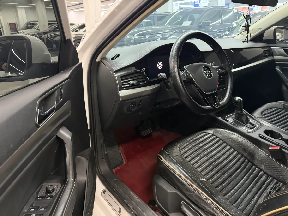 2022 Volkswagen Sagitar 1.2T 116HP L4 7DCT,autocango,china used car exporter,china ev exporter,chinese used car exporter,chinese used ev exporter