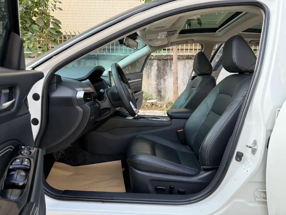 2021 Nissan Teana 2.0L 156HP L4 CVT,autocango,china used car exporter,china ev exporter,chinese used car exporter,chinese used ev exporter