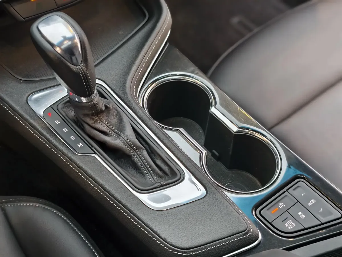 2021 Cadillac CT4 2.0T 237HP L4 8AT,autocango,china used car exporter,china ev exporter,chinese used car exporter,chinese used ev exporter