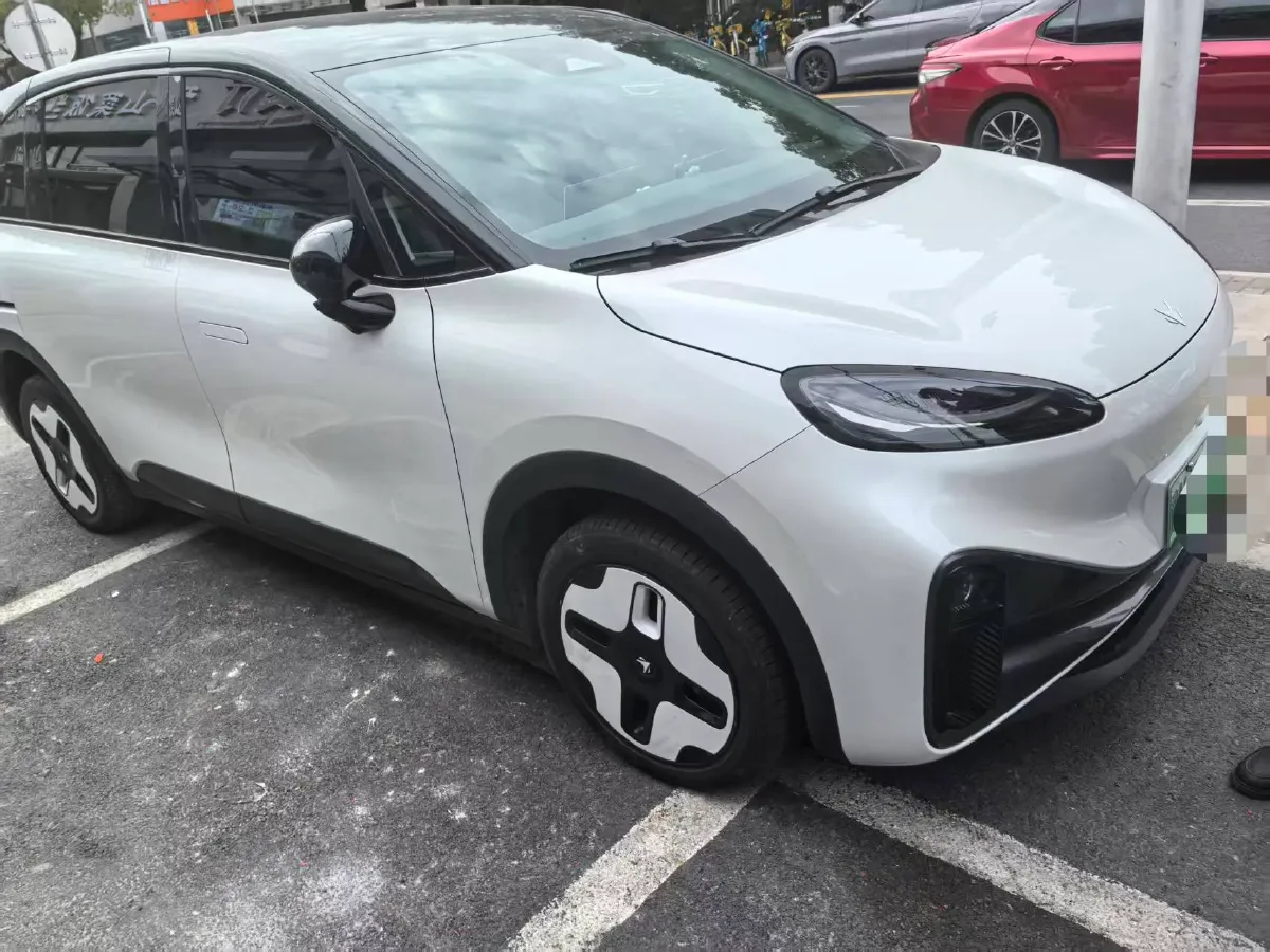 2024 ARCFOX KAOLA BEV 58.8KWH,autocango,china used car exporter,china ev exporter,chinese used car exporter,chinese used ev exporter
