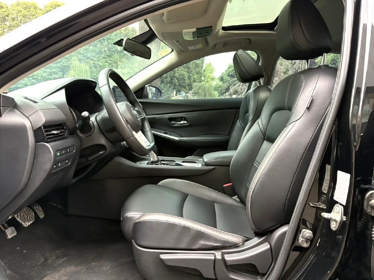 2021 Nissan Sylphy 1.6L 135HP L4 CVT,autocango,china used car exporter,china ev exporter,chinese used car exporter,chinese used ev exporter