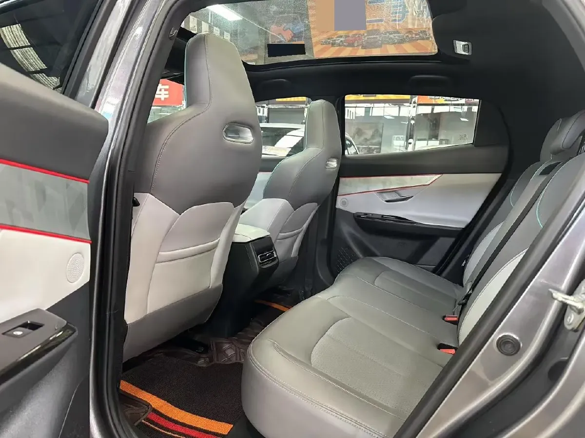 2023 ChangAn UNI-T 1.5T 188HP L4 7DCT,autocango,china used car exporter,china ev exporter,chinese used car exporter,chinese used ev exporter