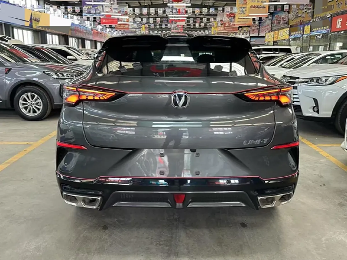 2023 ChangAn UNI-T 1.5T 188HP L4 7DCT,autocango,china used car exporter,china ev exporter,chinese used car exporter,chinese used ev exporter