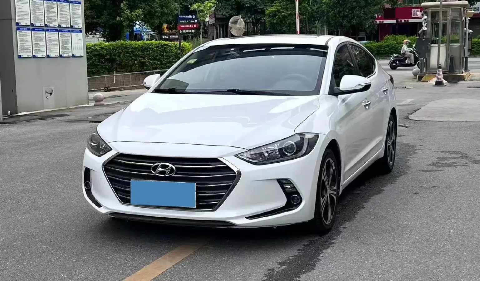 2018 Hyundai Elantra 1.4T 130HP L4 7DCT