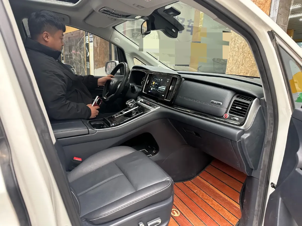 2021 GAC Trumpchi M8 2.0T 252HP L4 8AT,autocango,china used car exporter,china ev exporter,chinese used car exporter,chinese used ev exporter