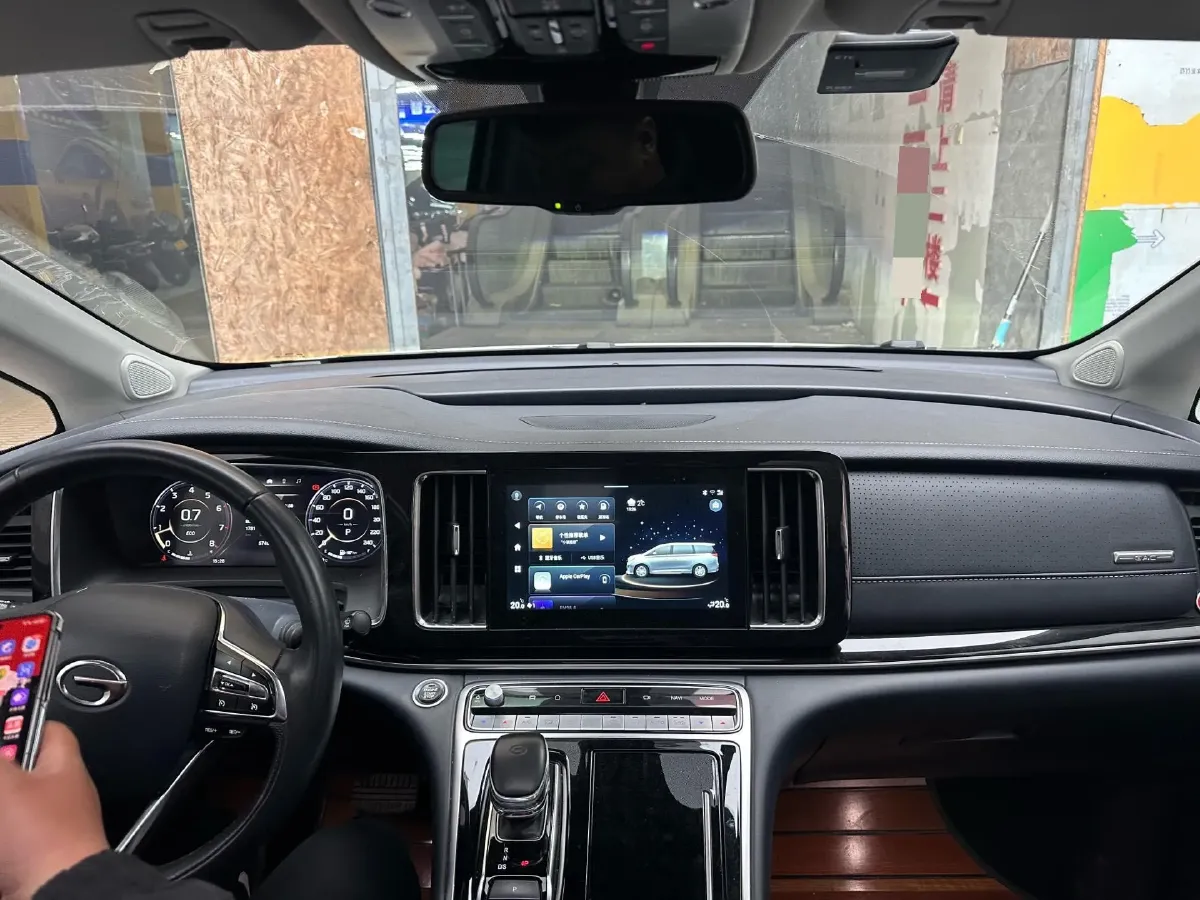 2021 GAC Trumpchi M8 2.0T 252HP L4 8AT,autocango,china used car exporter,china ev exporter,chinese used car exporter,chinese used ev exporter