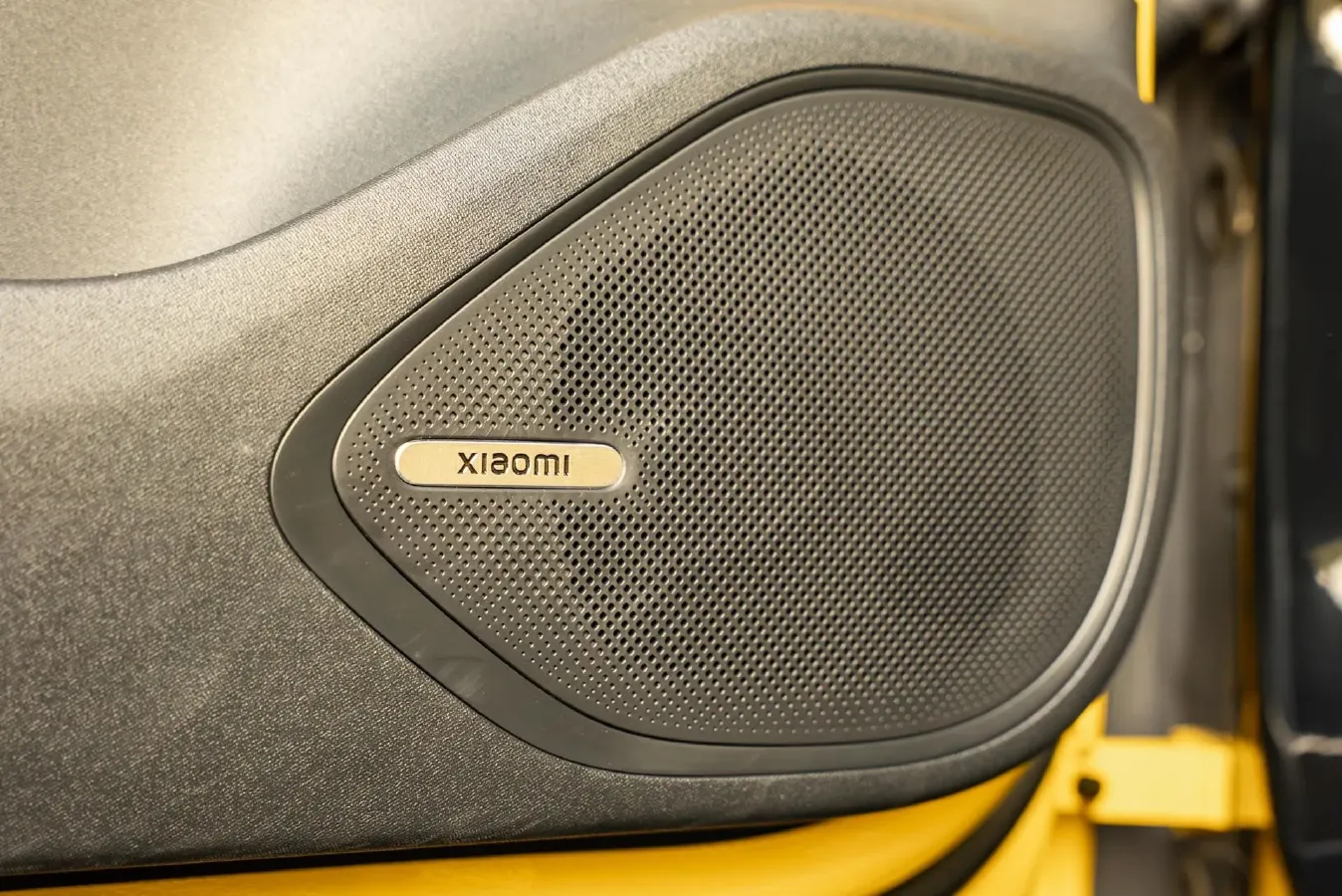 2025 MI SU7 Ultra BEV 93.7KWH,autocango,china used car exporter,china ev exporter,chinese used car exporter,chinese used ev exporter