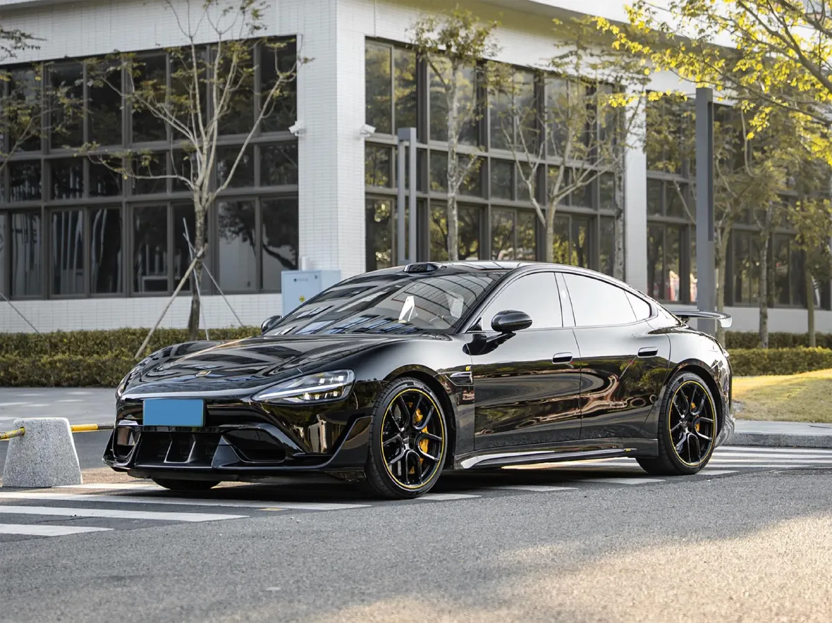 2025 MI SU7 Ultra BEV 93.7KWH,autocango,china used car exporter,china ev exporter,chinese used car exporter,chinese used ev exporter