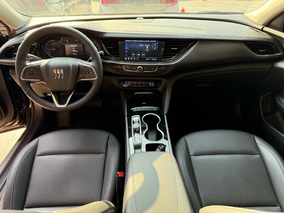 2024 Buick Regal 1.5T 169HP L4 9AT,autocango,china used car exporter,china ev exporter,chinese used car exporter,chinese used ev exporter